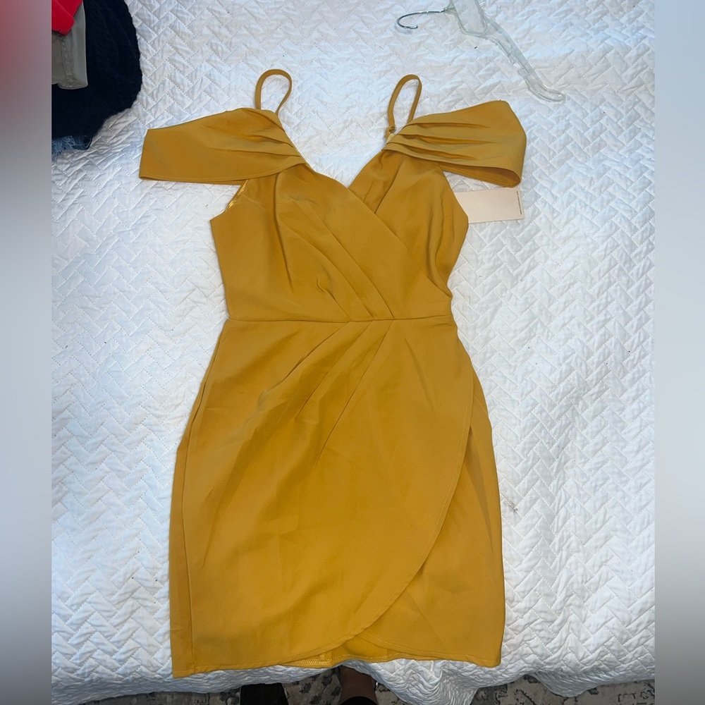 Club London Size 6 Dress
